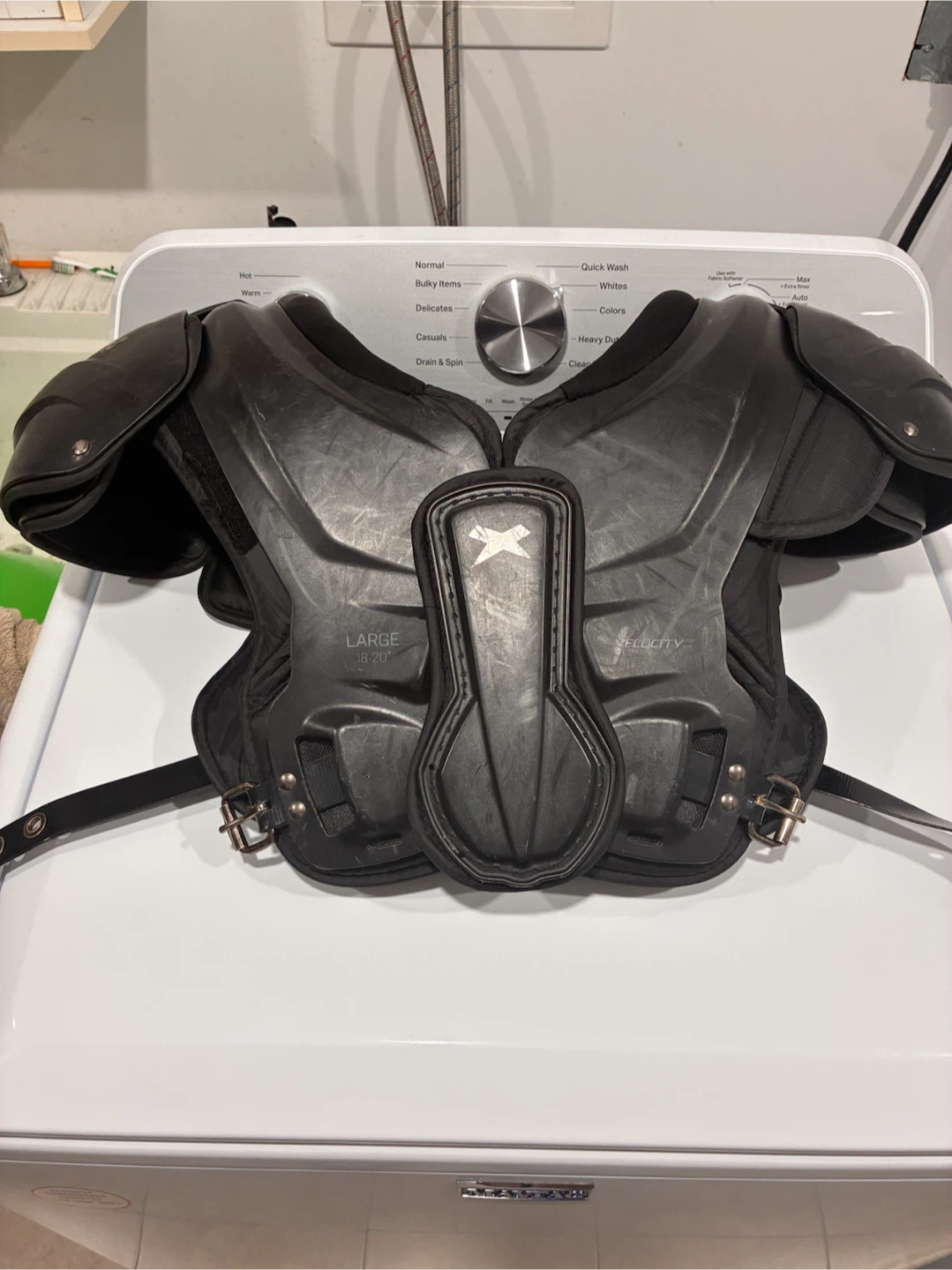 Xenith Velocity Football Shoulder Pads