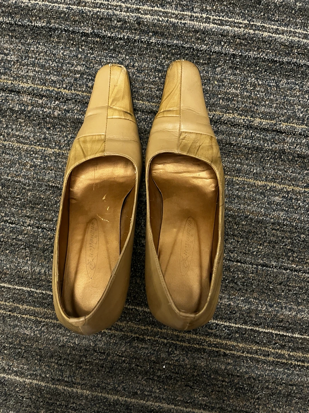 Beige Pointed Heels (size 36) - photo 2