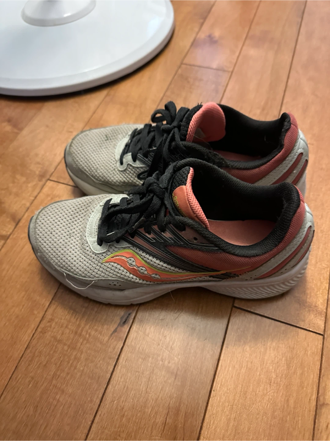 Saucony Running Shoes - photo 2
