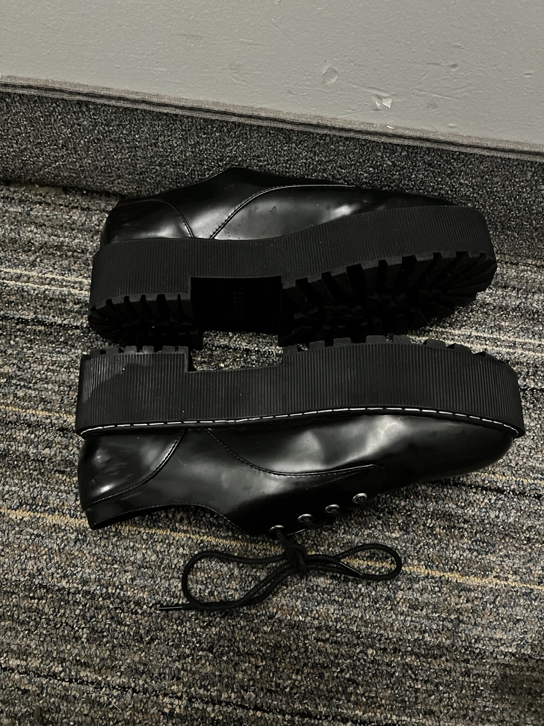 Divided Black Platform Shoes - Size 40 - photo 2