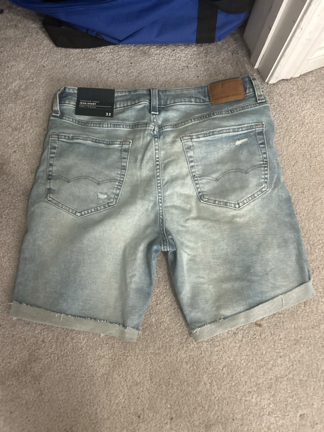 American Eagle Ripped Jean Shorts - photo 3