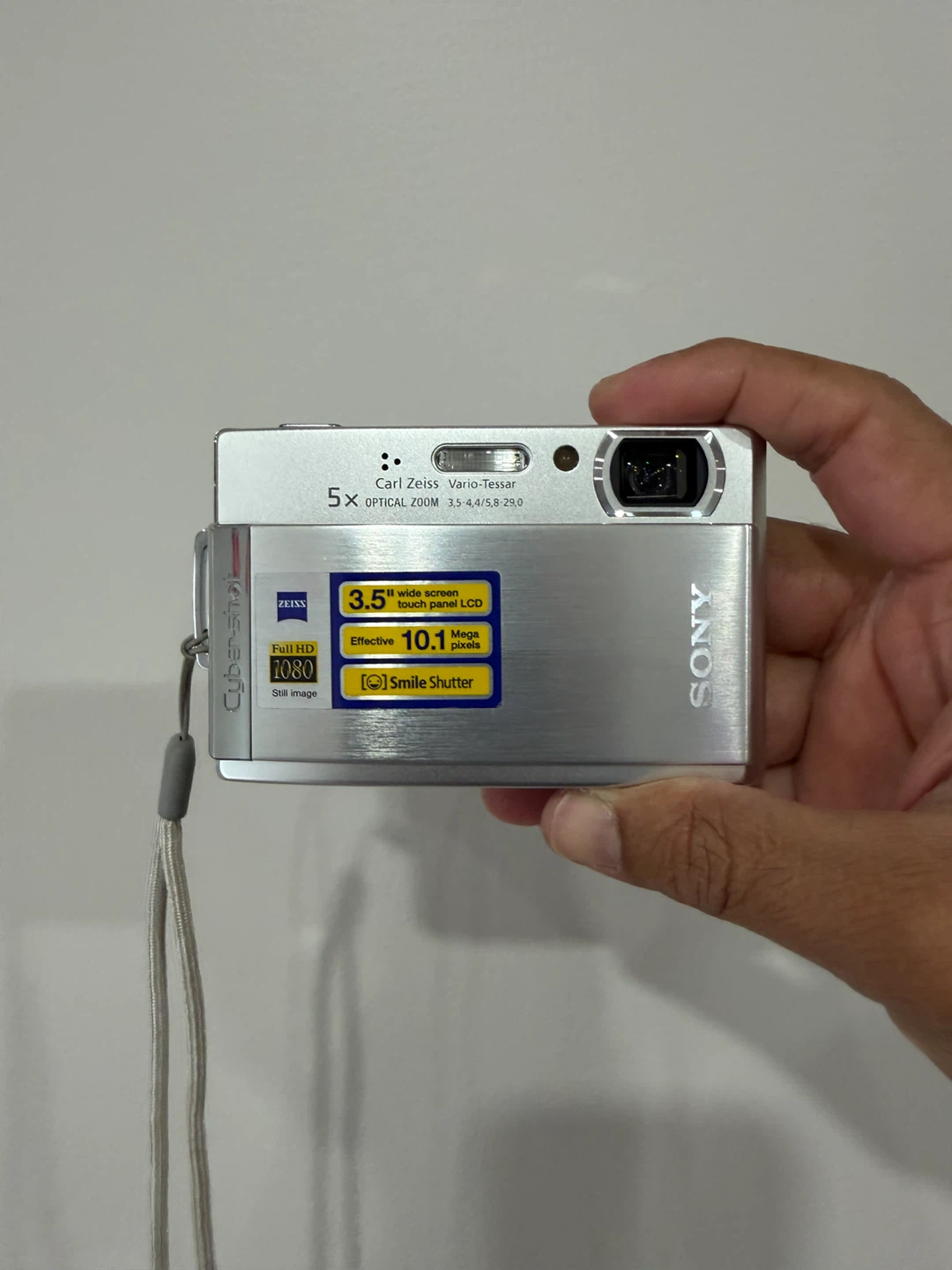 Sony Cyber-shot DSC-T300 camera *(HAS ONE DEAD PIXEL)*