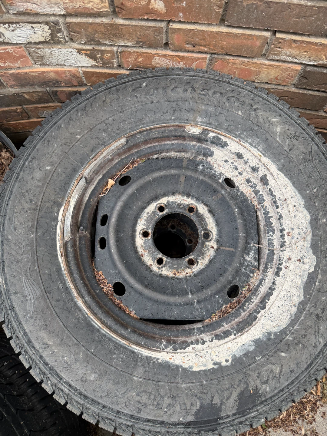 265/70/17 Winter Tires on Rims - photo 3
