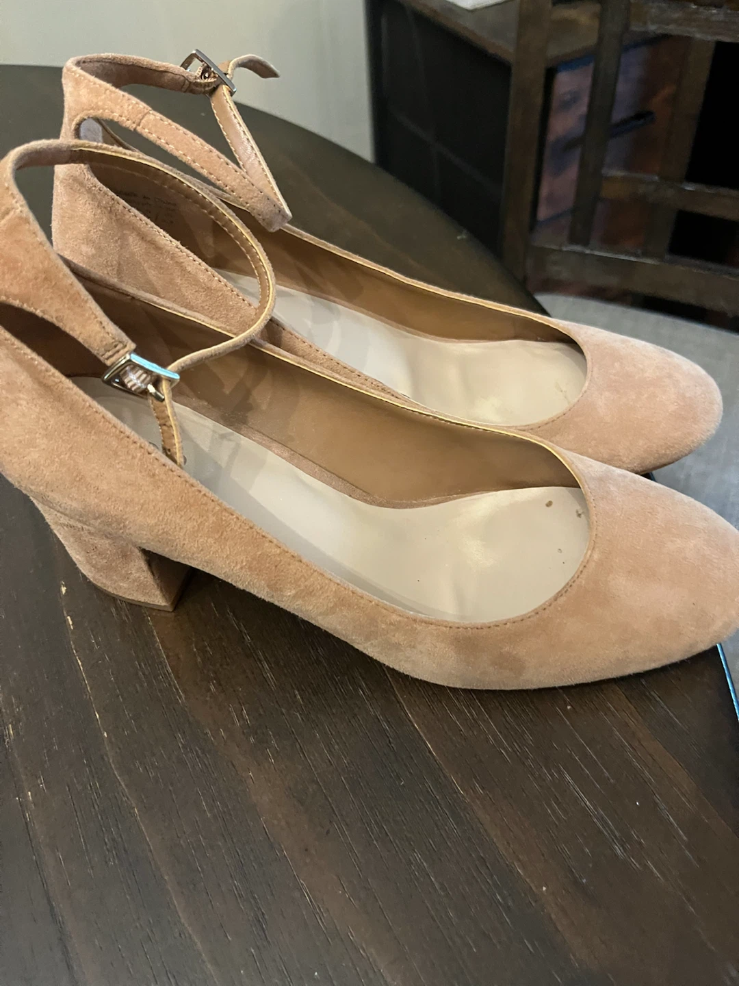 ALDO Tan Suede Heels Sz 38.5 (8)