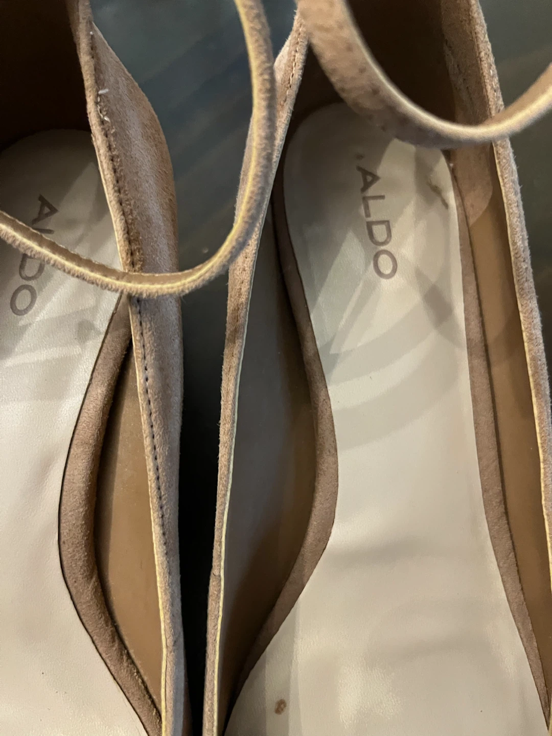 ALDO Tan Suede Heels Sz 38.5 (8) - photo 4