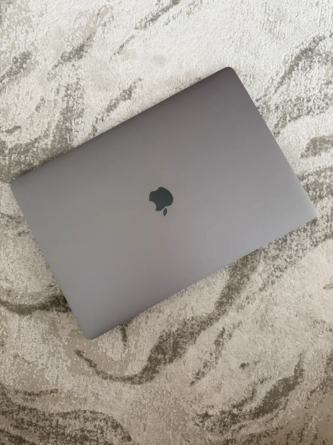 Apple MacBook Pro 16-inch 2019 i9 32GB RAM