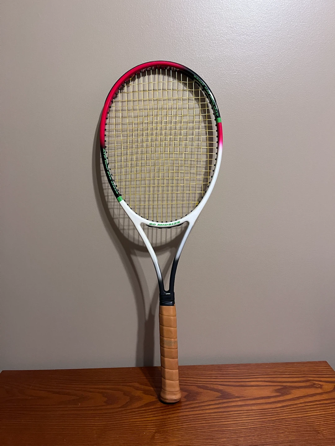 VINTAGE (1997-98) SPALDING ATP TOUR PRO 200 MID TENNIS RACQUET - photo 4