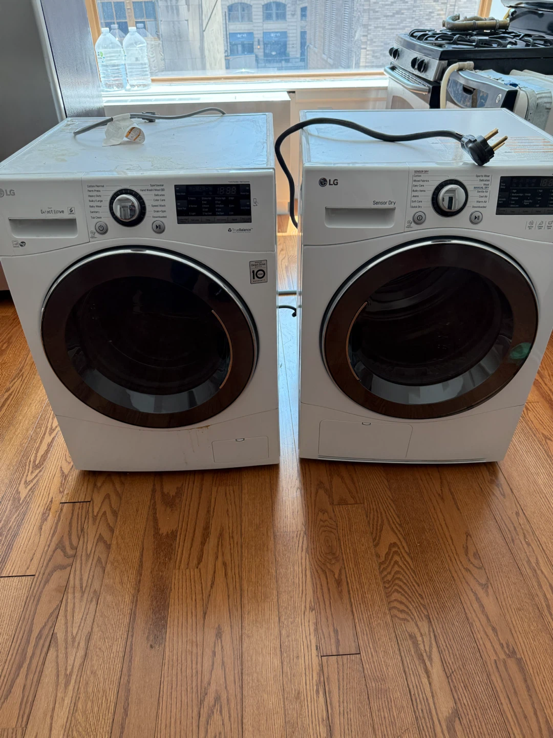 LG Washer and Dryer Set
