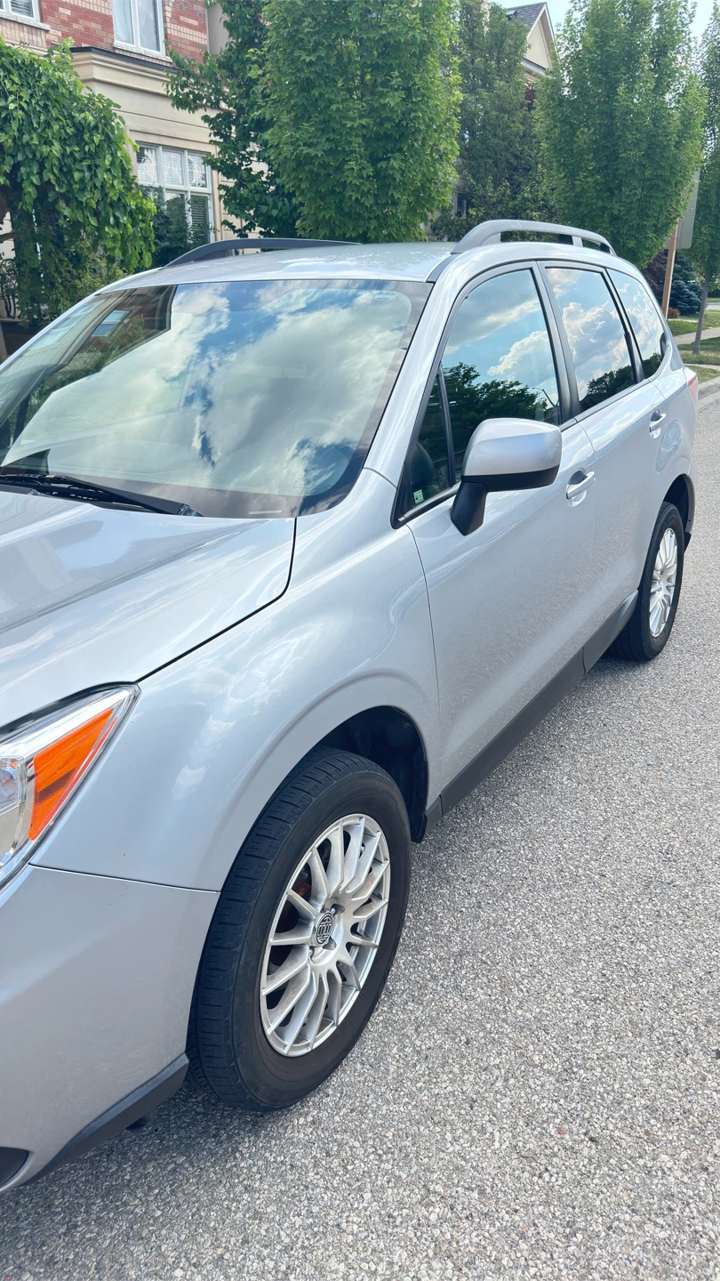 Silver Subaru Forester SUV - photo 4