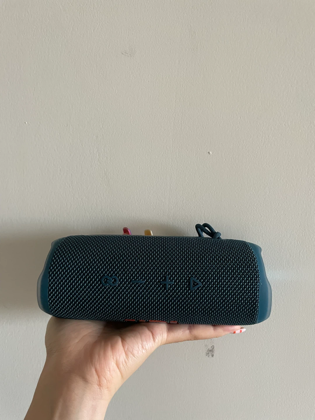 JBL Flip 6 Portable Waterproof Bluetooth Speaker - photo 3