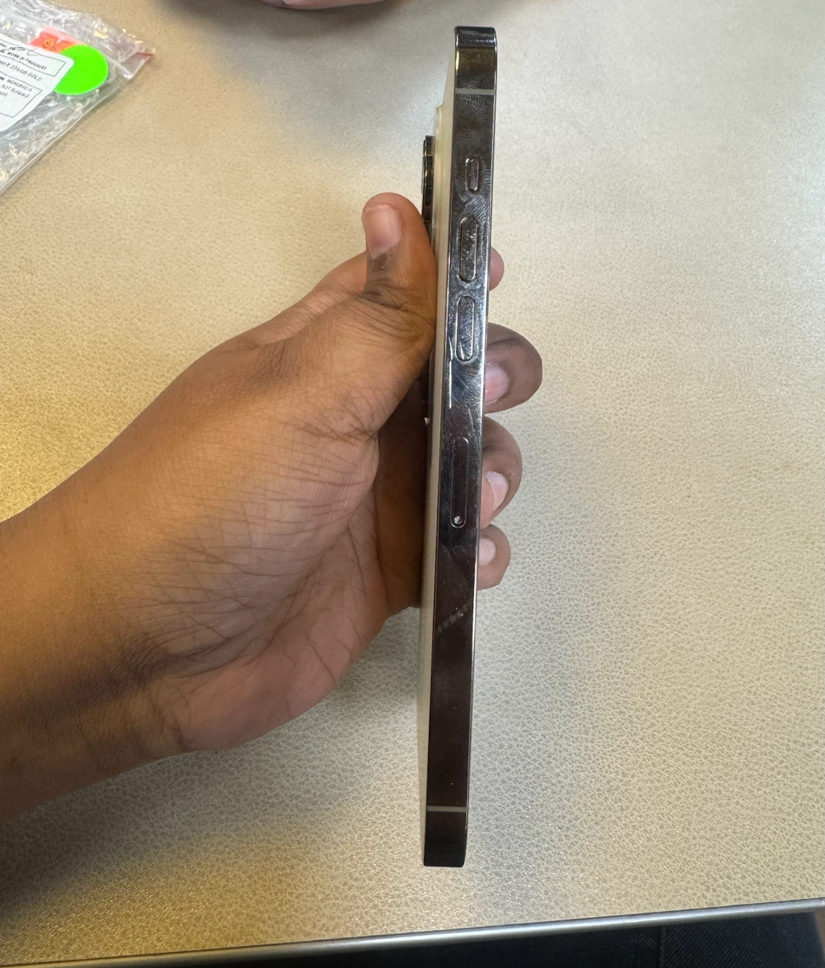 Apple iPhone 14 Pro Max 256gb - photo 3
