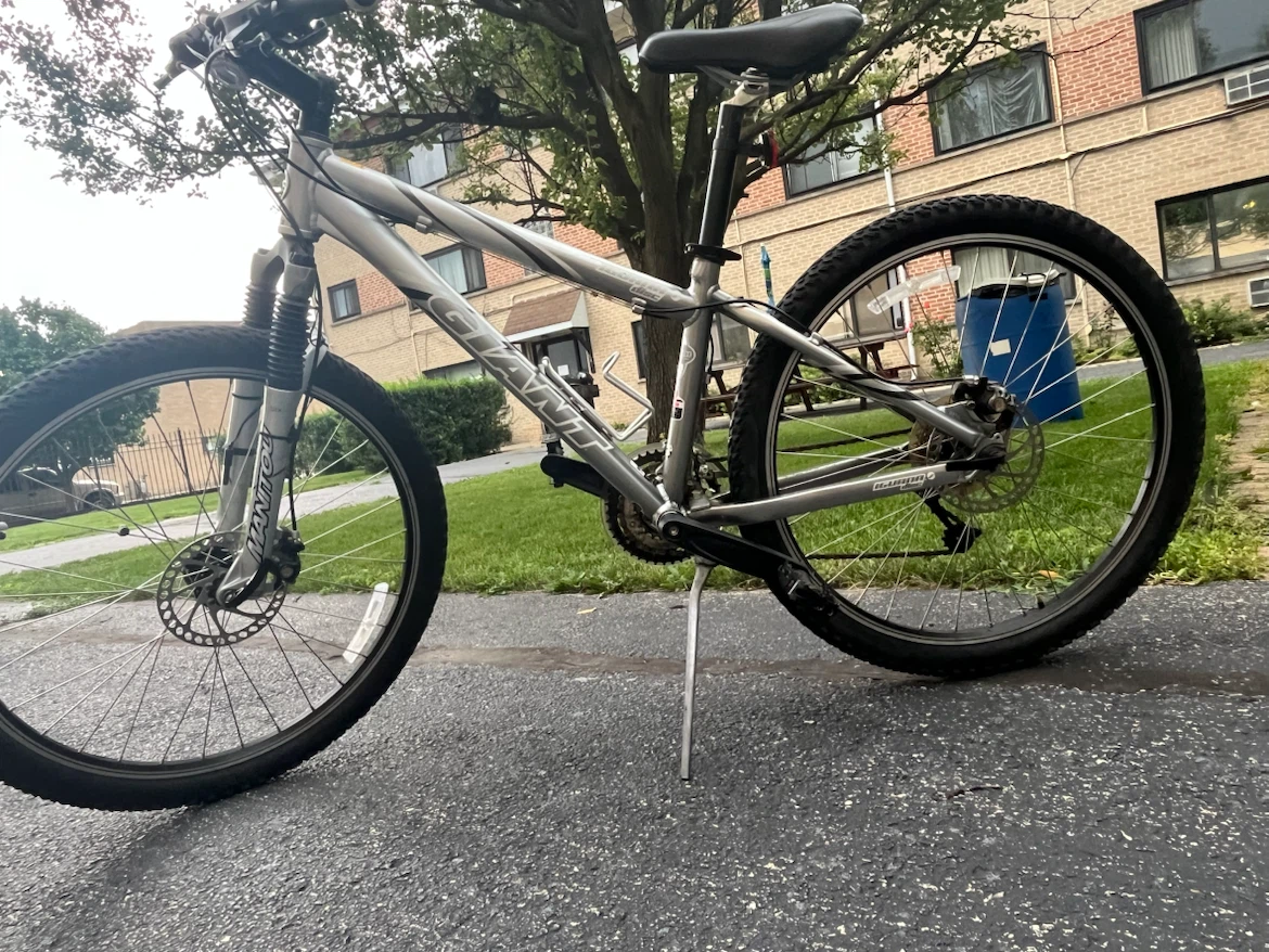Giant Mountain Bike