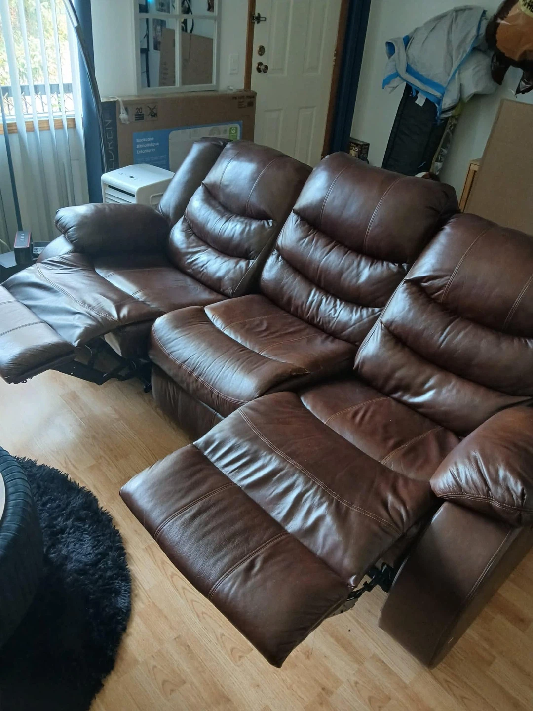 Brown Leather Reclining Sofa - photo 4