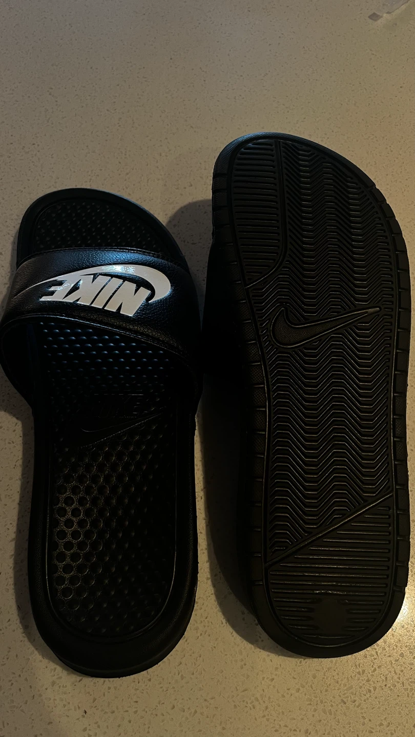 Brand new Nike slides size 9