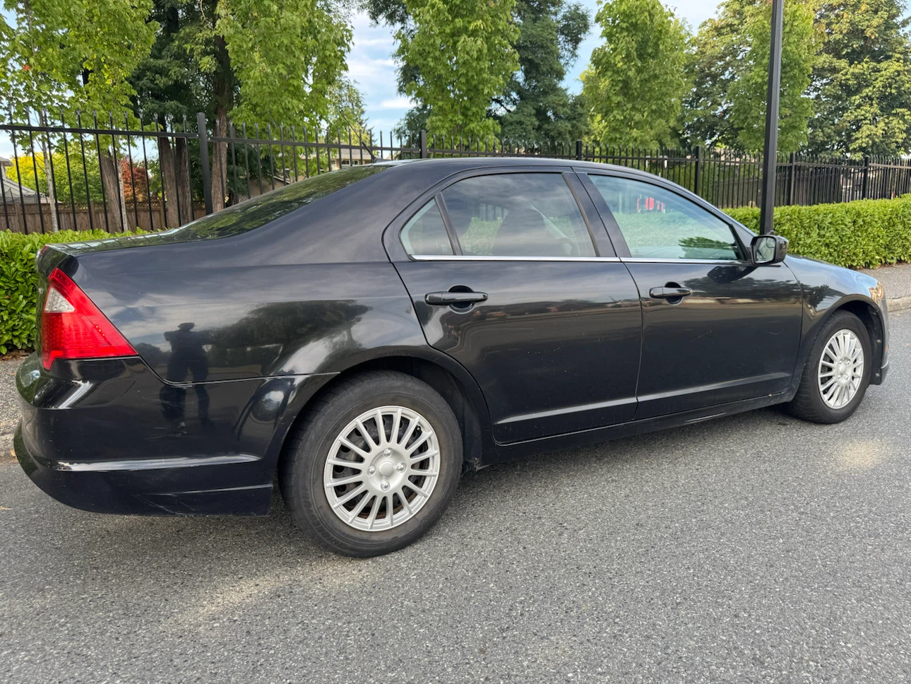 2012 Ford Fusion Sedan Auto SE 4cyl!!! - photo 3