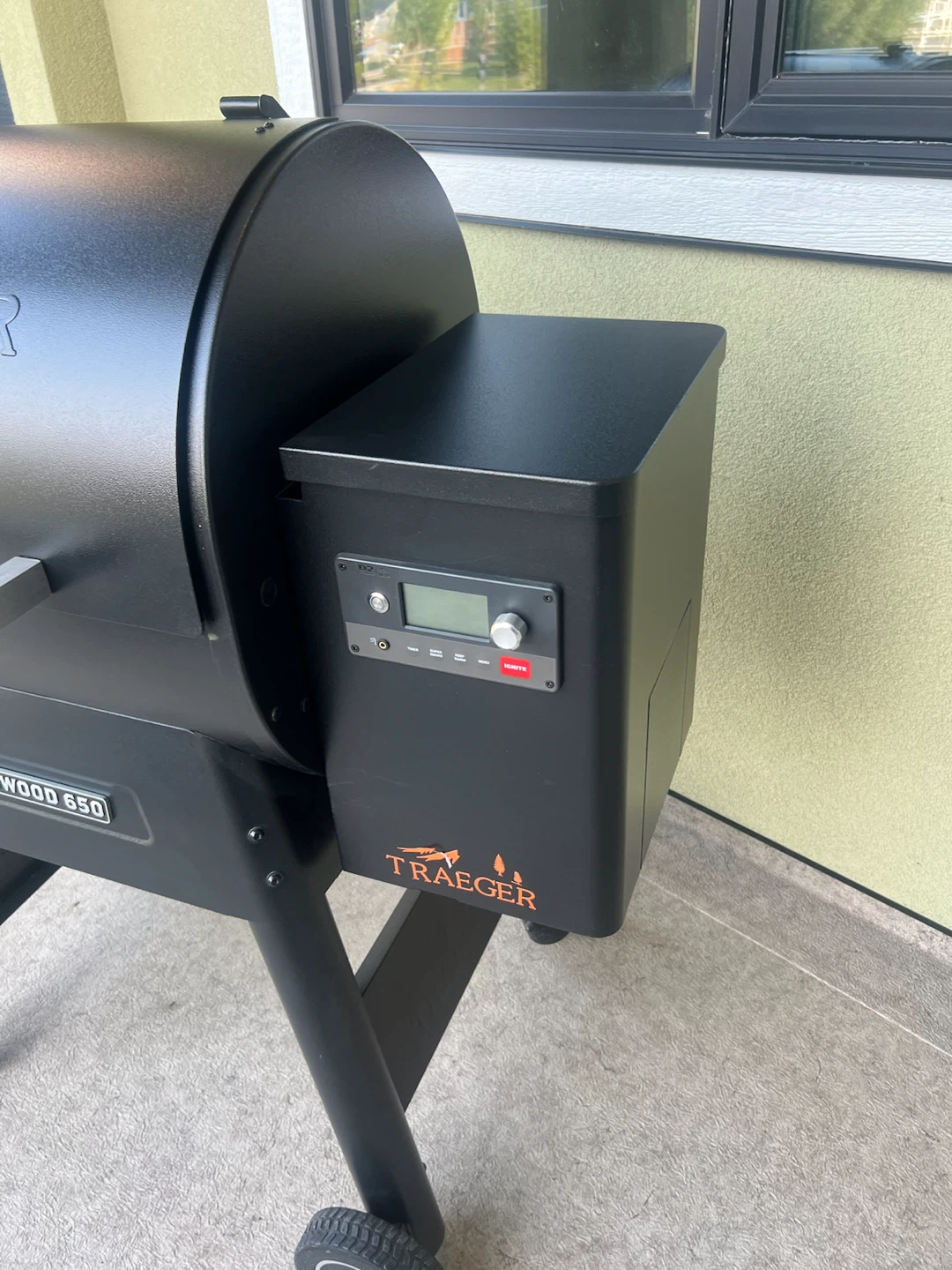 Traeger Ironwood 650 Pellet Grill - photo 3