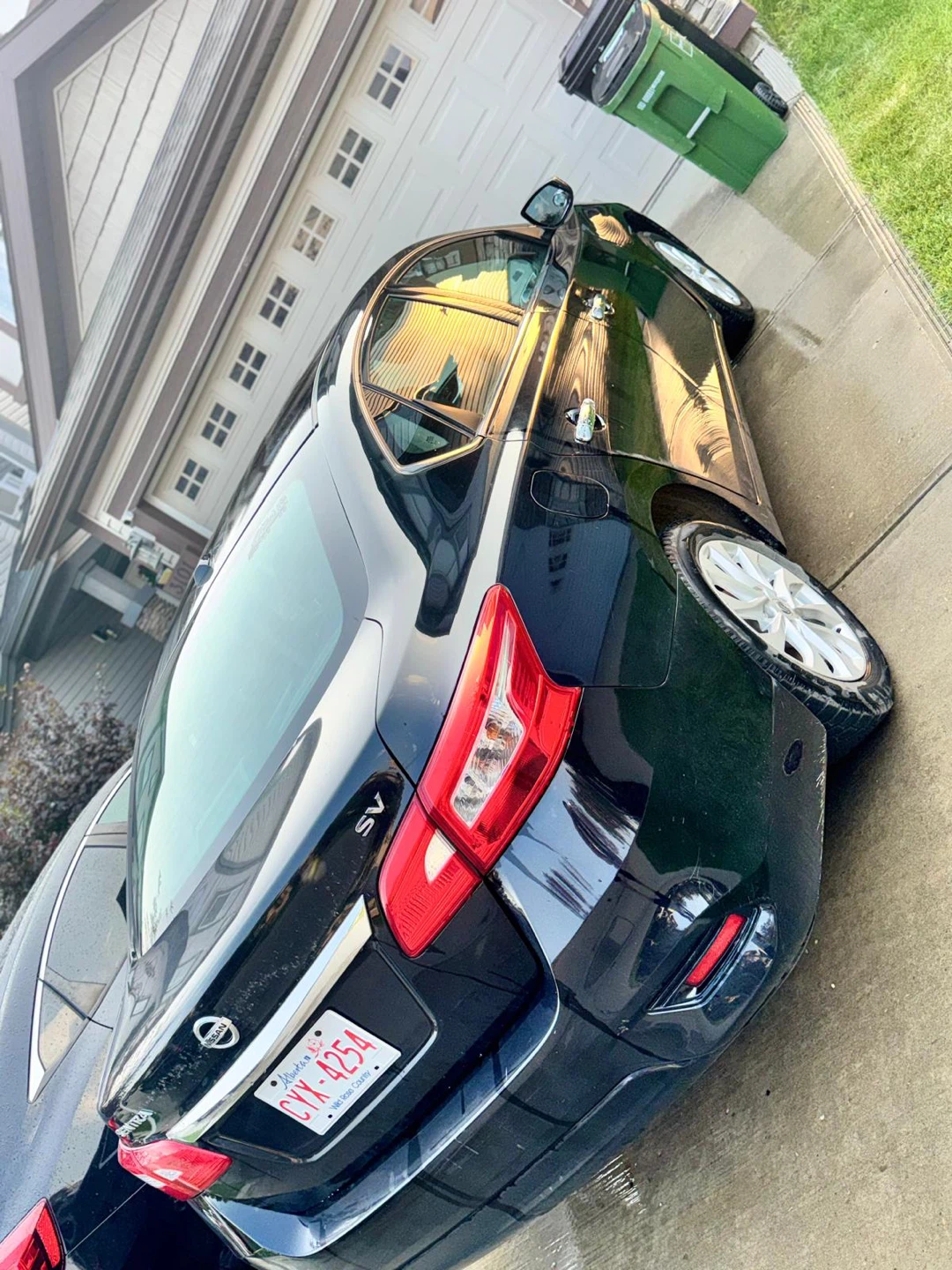 Black Nissan Sentra SV Sedan - photo 4
