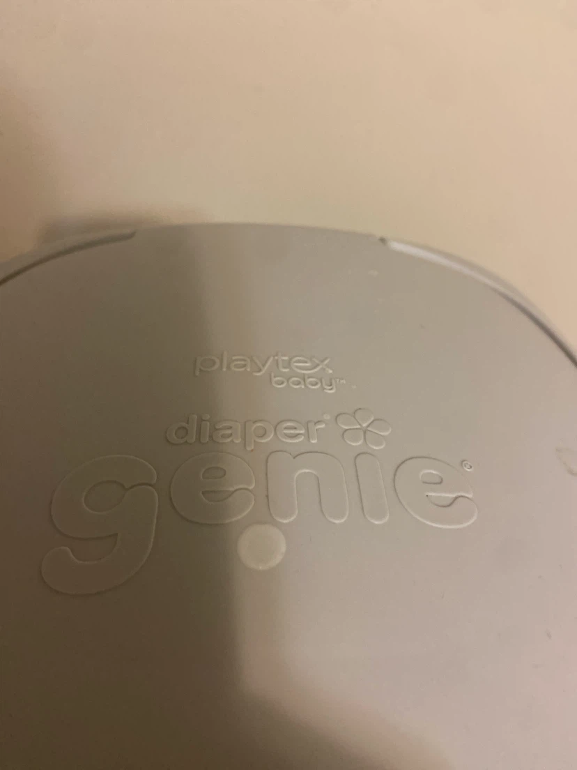 Playtex Baby Diaper Genie - photo 2
