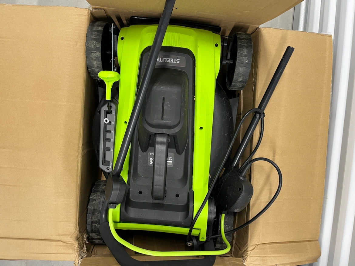 Steelite DG597 Electric Lawn Mower - photo 2