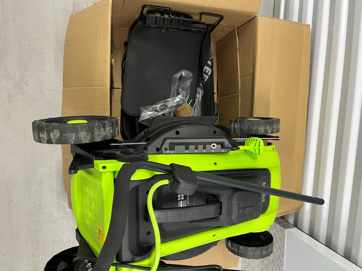 Steelite DG597 Electric Lawn Mower - photo 3