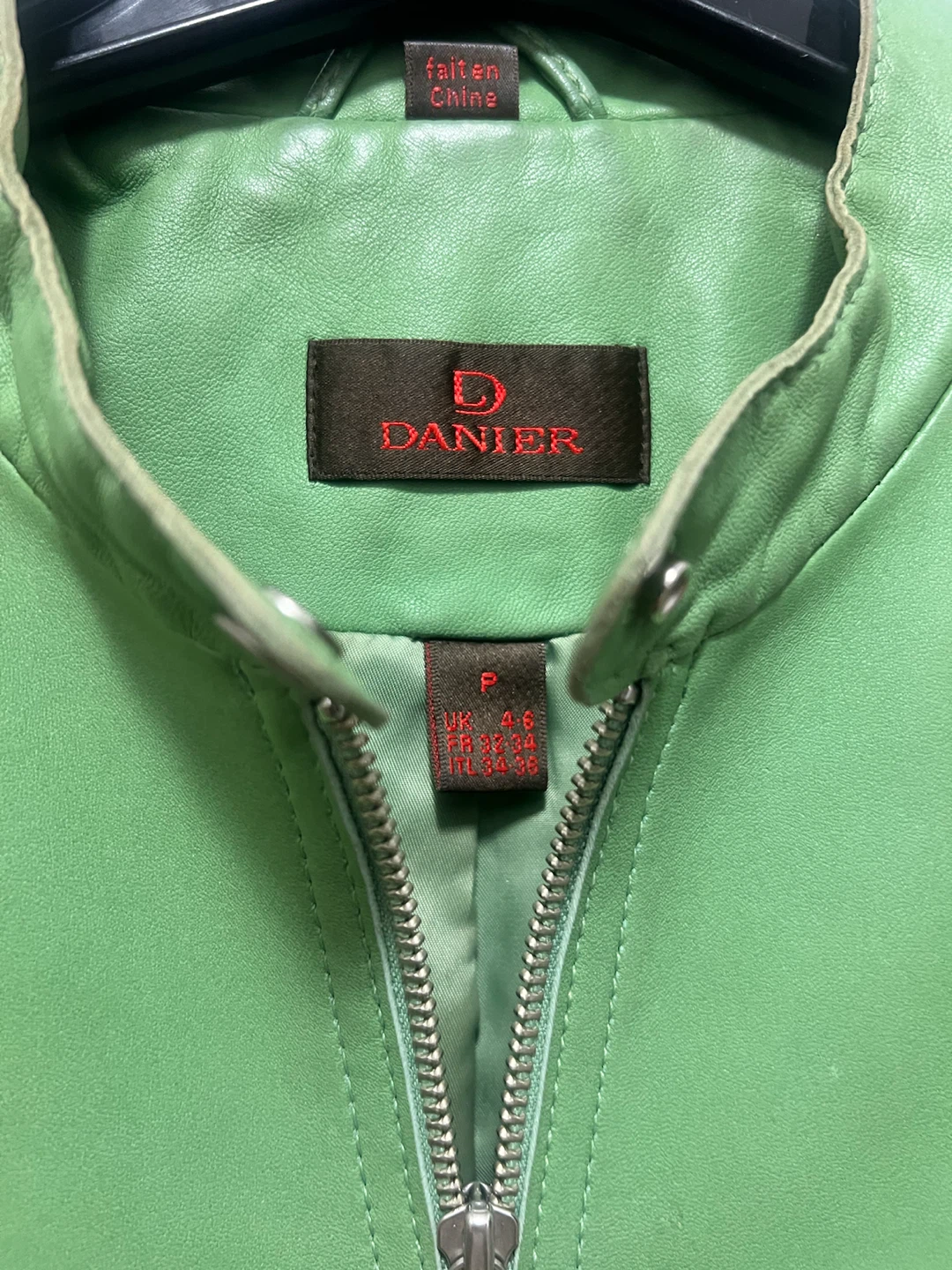 Danier Green Leather Jacket - Size P - photo 2