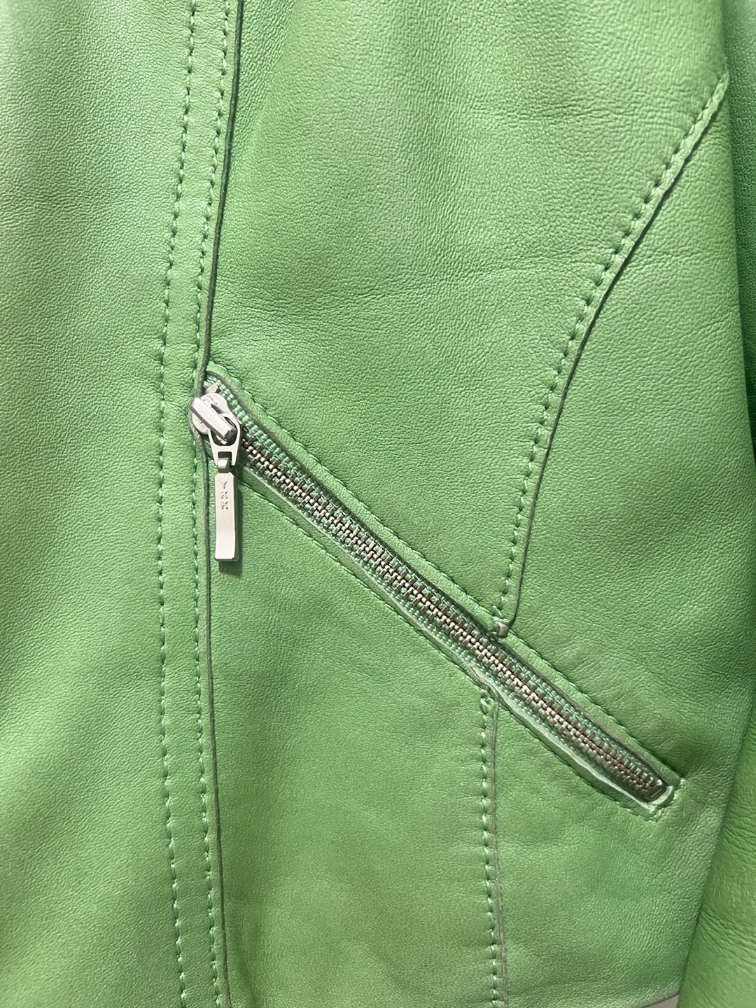 Danier Green Leather Jacket - Size P - photo 3