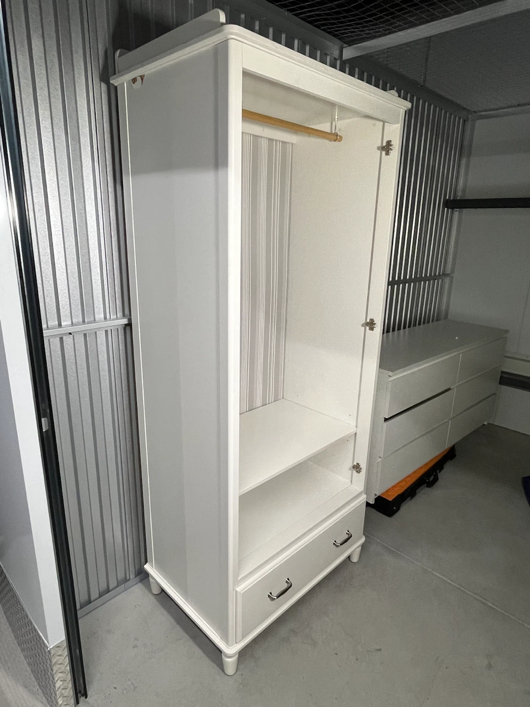 IKEA Tyssedal Wardrobe - photo 3