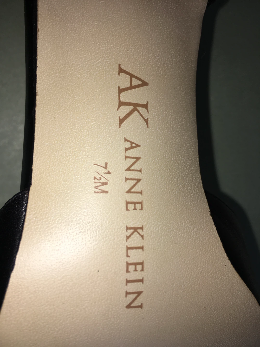 Anne Klein Black Leather T-Strap Heels - photo 2