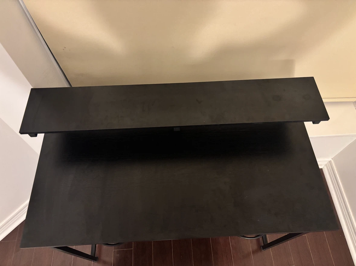 Desk with monitor shelf - photo 2