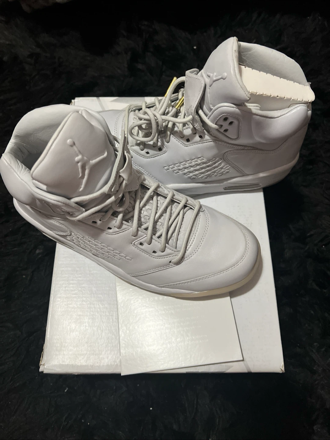Air Jordan 5 Premium grey Sneakers - photo 2