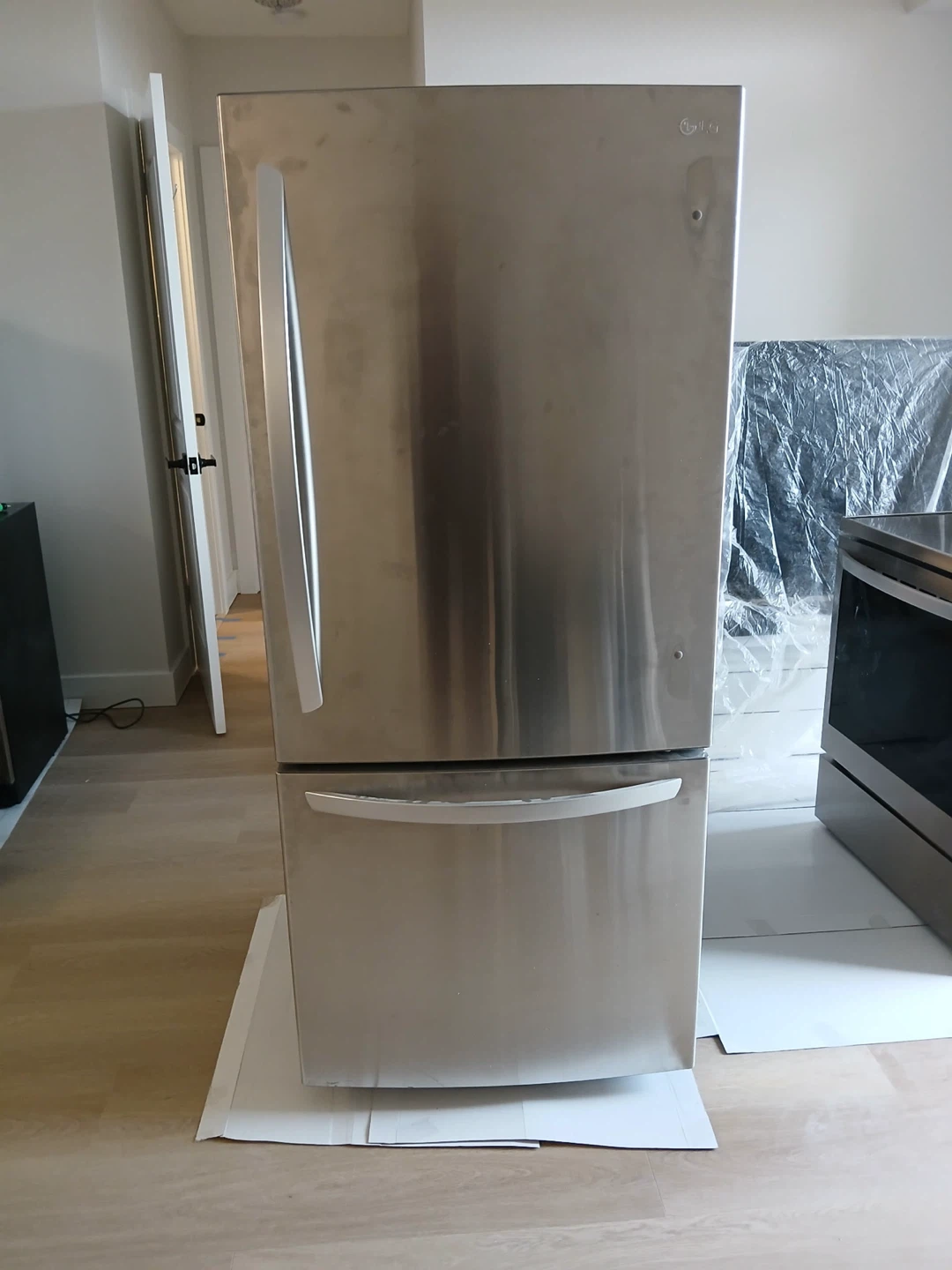 LG Fridge and Stove