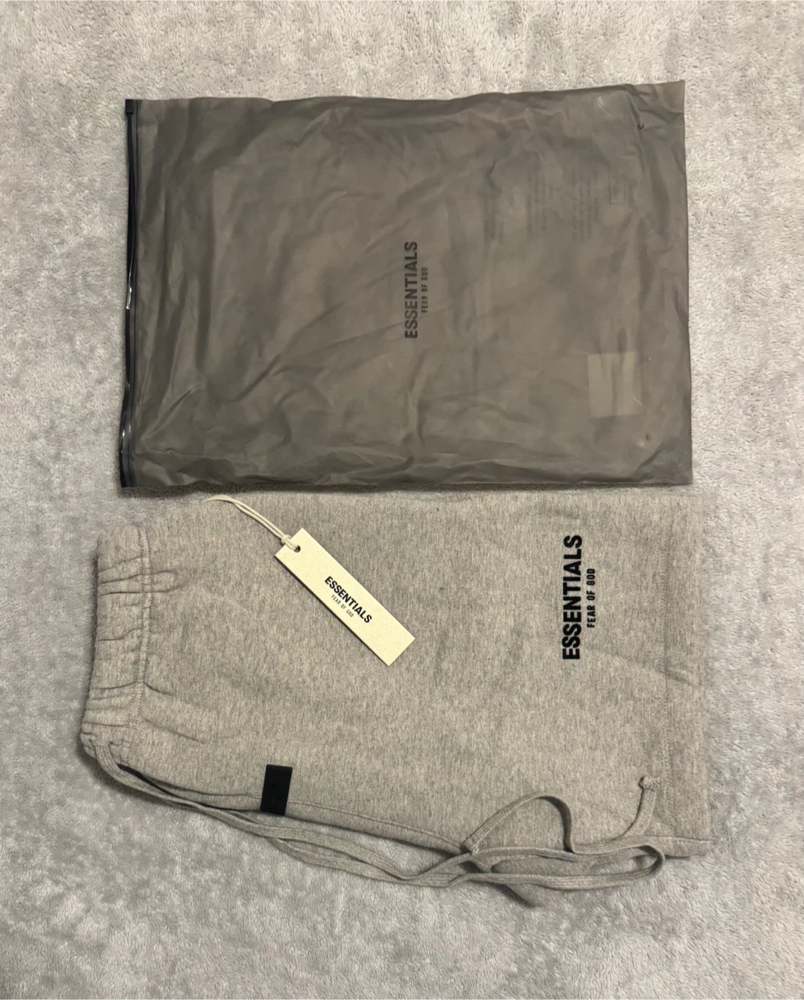 Essentials Fear of God Sweatshorts - photo 3