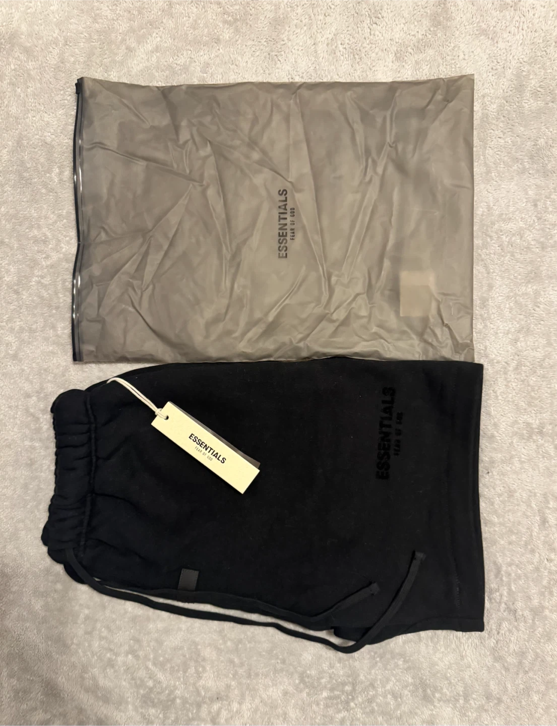 Fear of God Essentials Sweat Shorts Black - photo 3