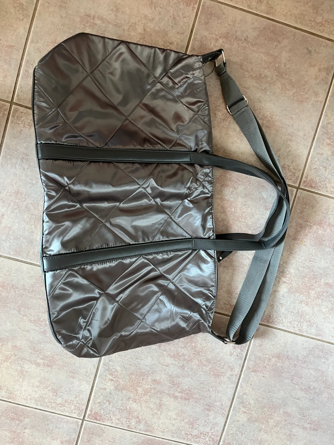 Quilted Metallic Duffel Bag - Grey