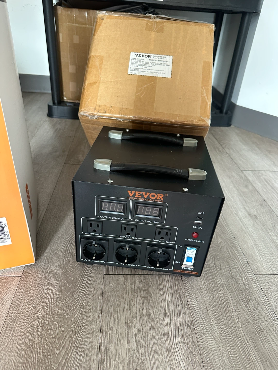 VEVOR Voltage Converter 5000VA - photo 3