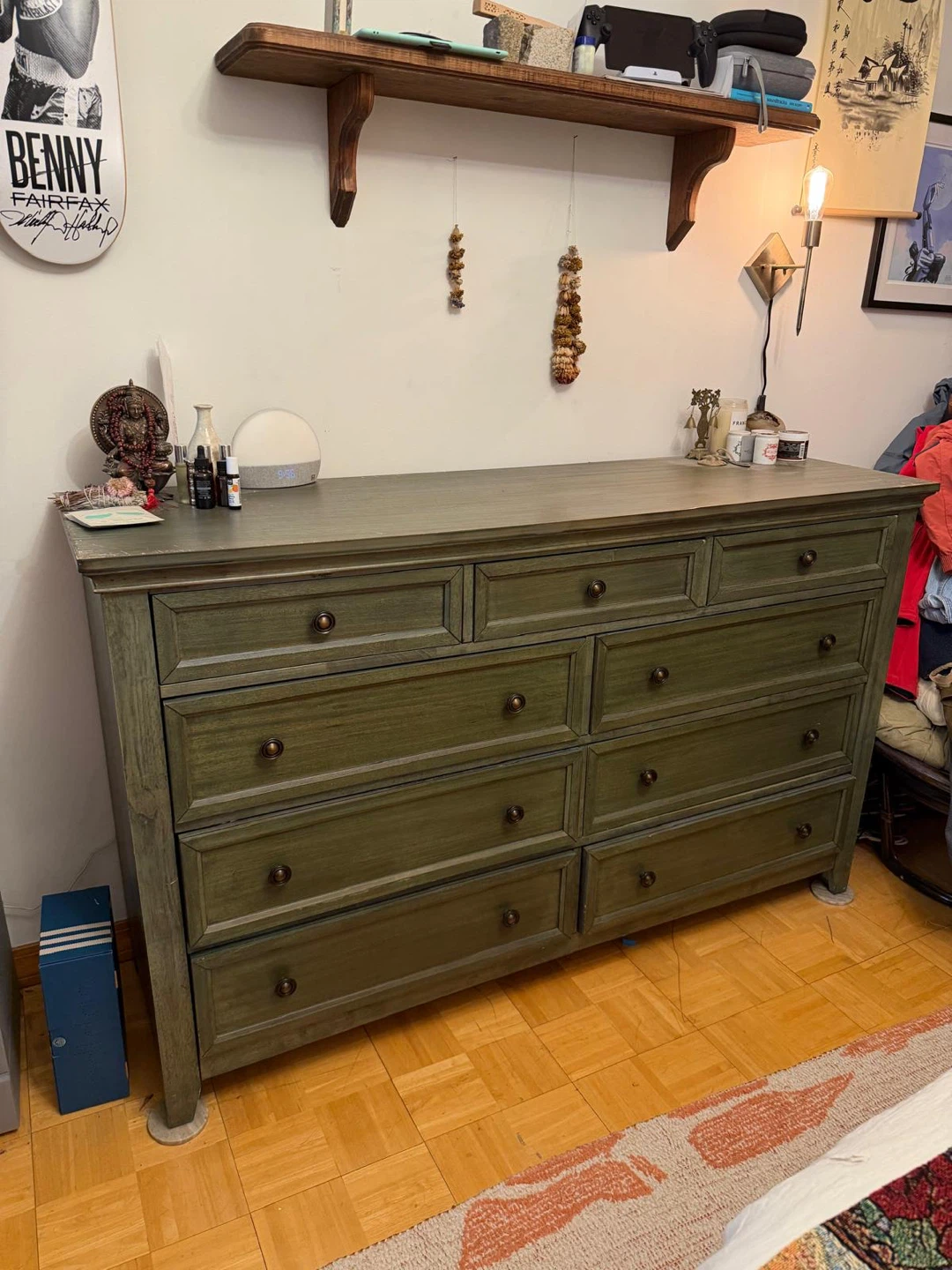 Green 9-Drawer Dresser