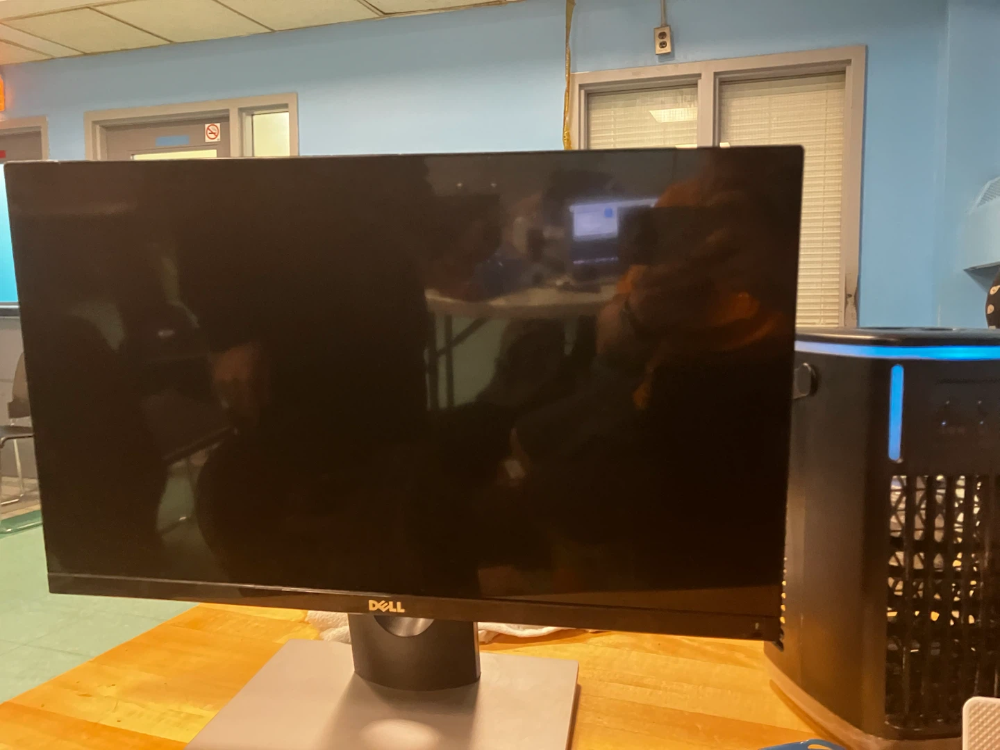 Dell Monitor - photo 2