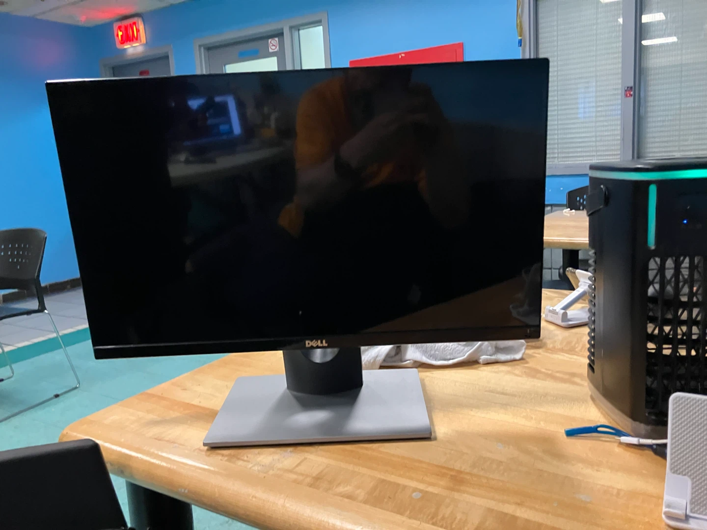 Dell Monitor - photo 3
