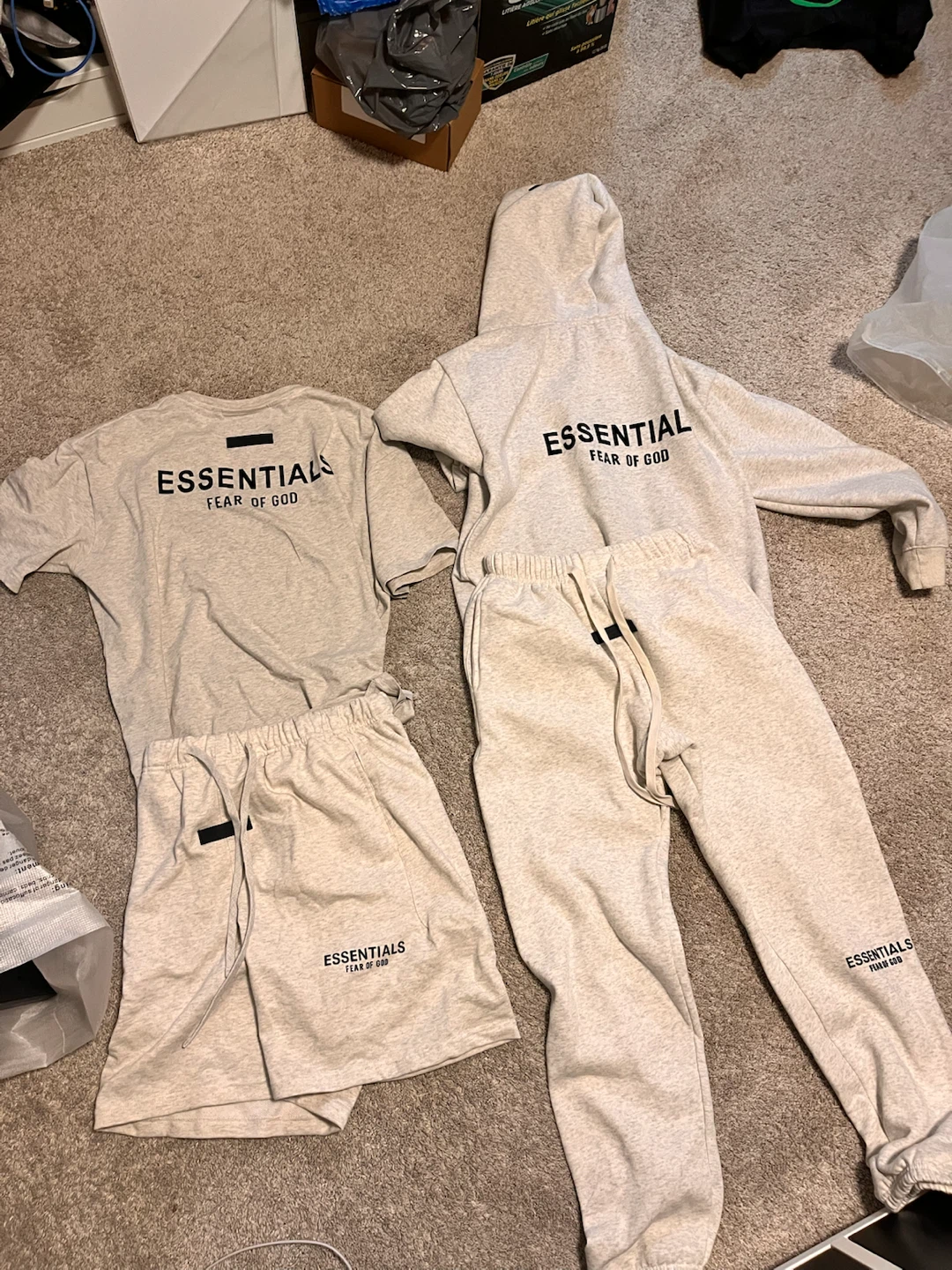 Essentials fear of god sets