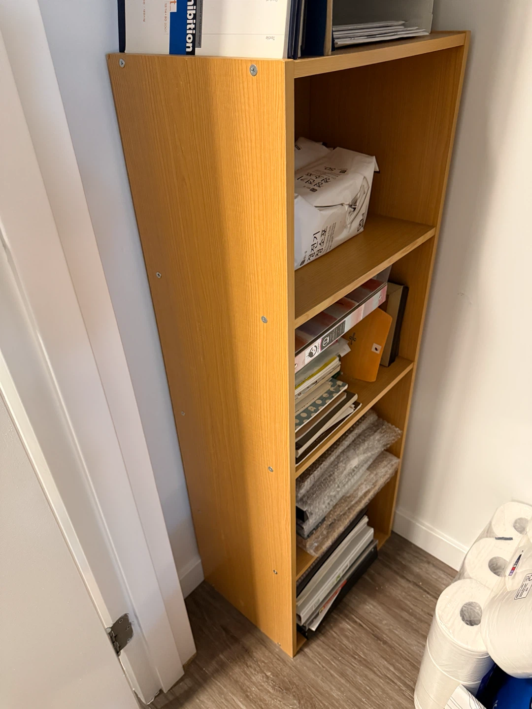 Light Wood 4-Shelf Bookshelf (WNY, 54TH ST, NJ)
