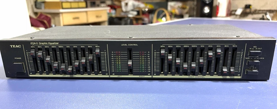 TEAC EQ-S Graphic Equalizer