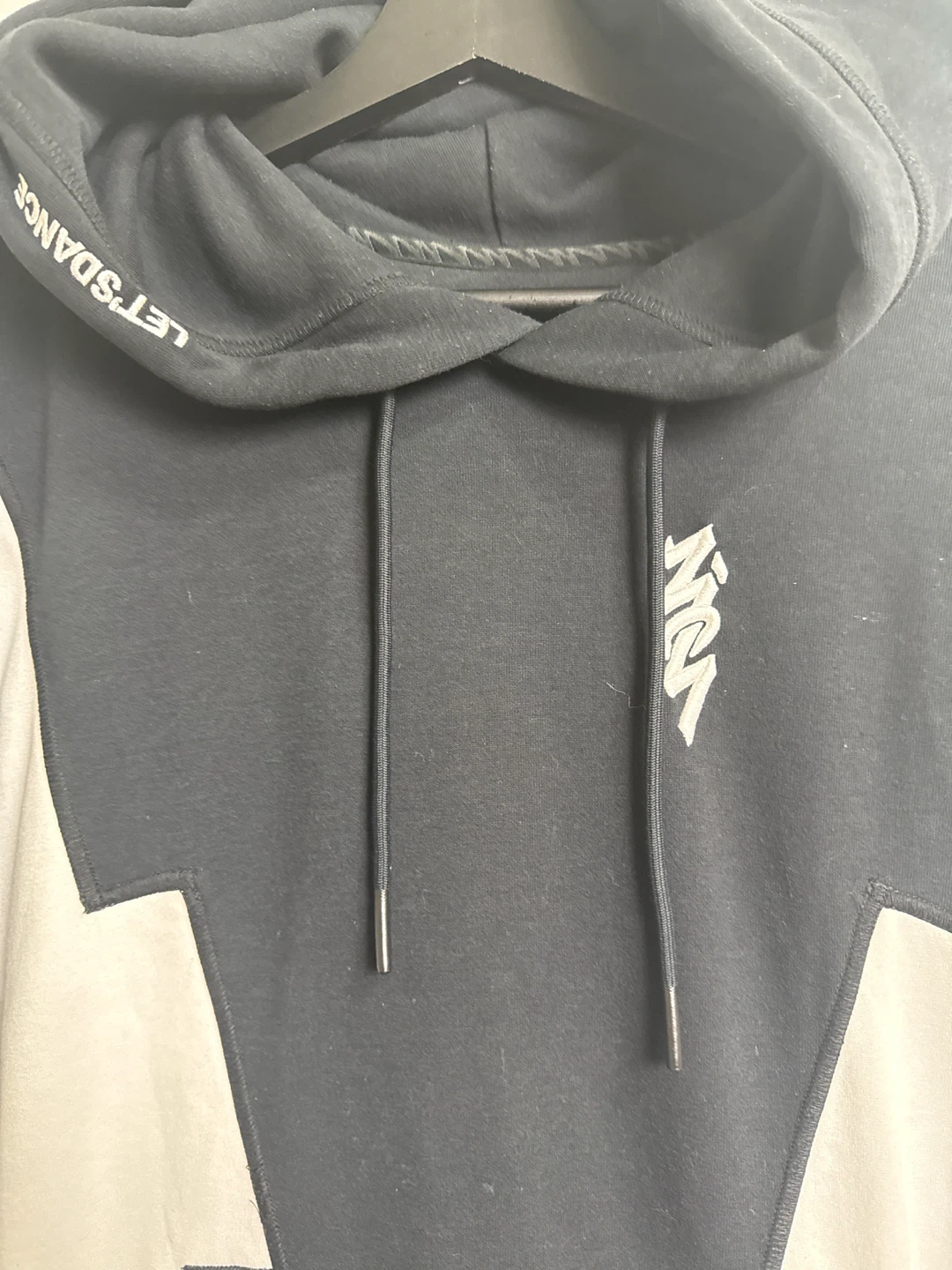 Jordan Standard Fit Hoodie - photo 2