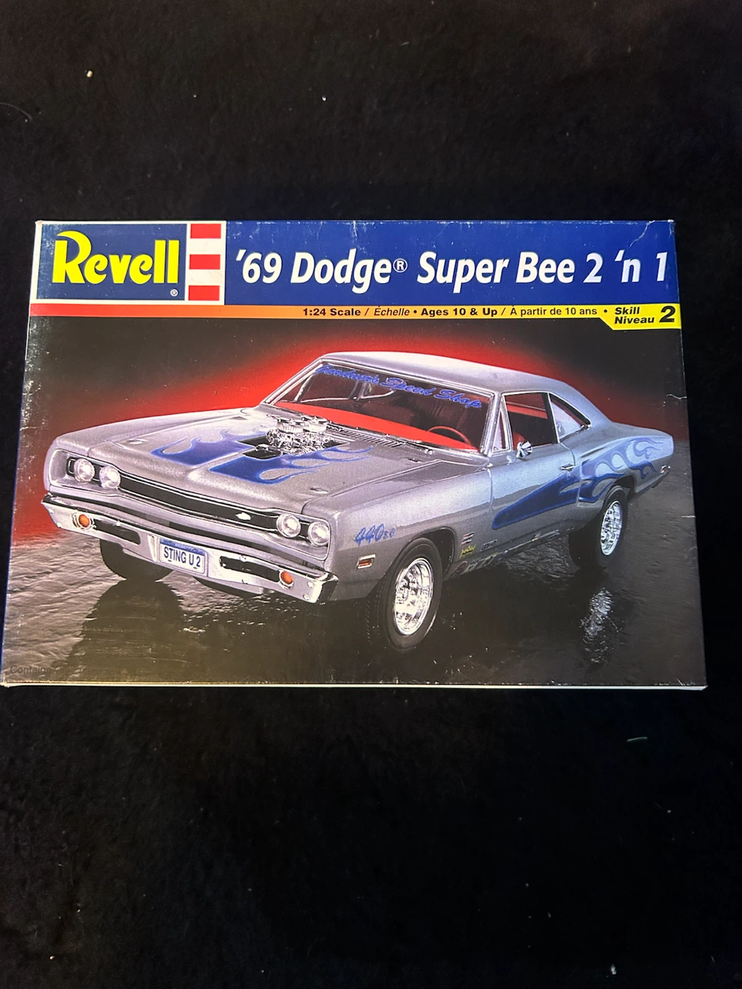 Revell '69 Dodge Super Bee 2 'n 1 Model Kit 1:24 Scale