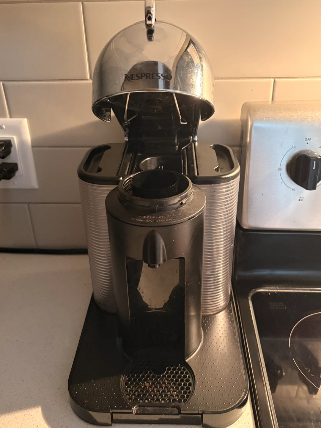 Nespresso Coffee Machine - photo 2