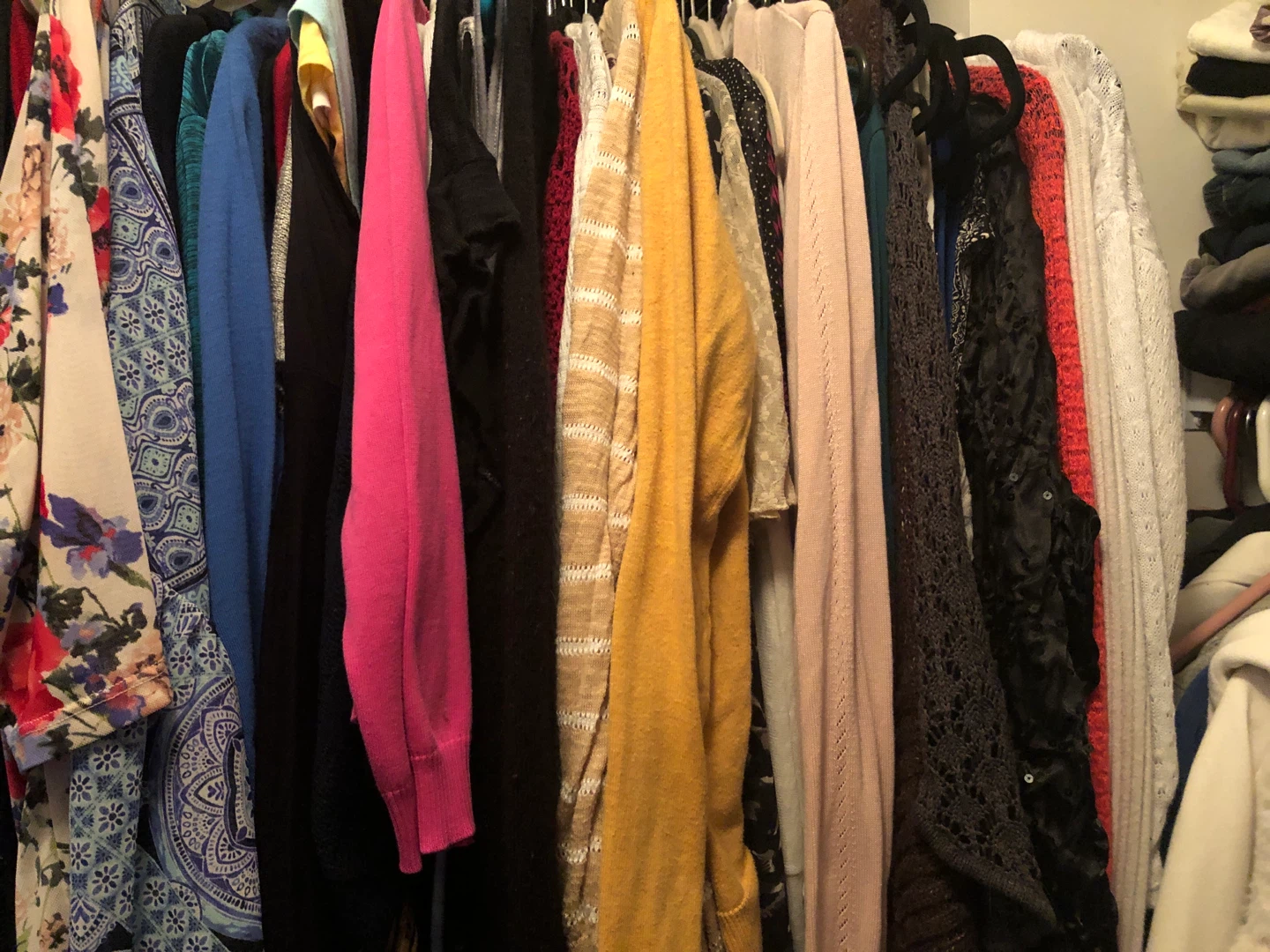 Ladies, assorted clothing size large/extra large $5 per piece - photo 2