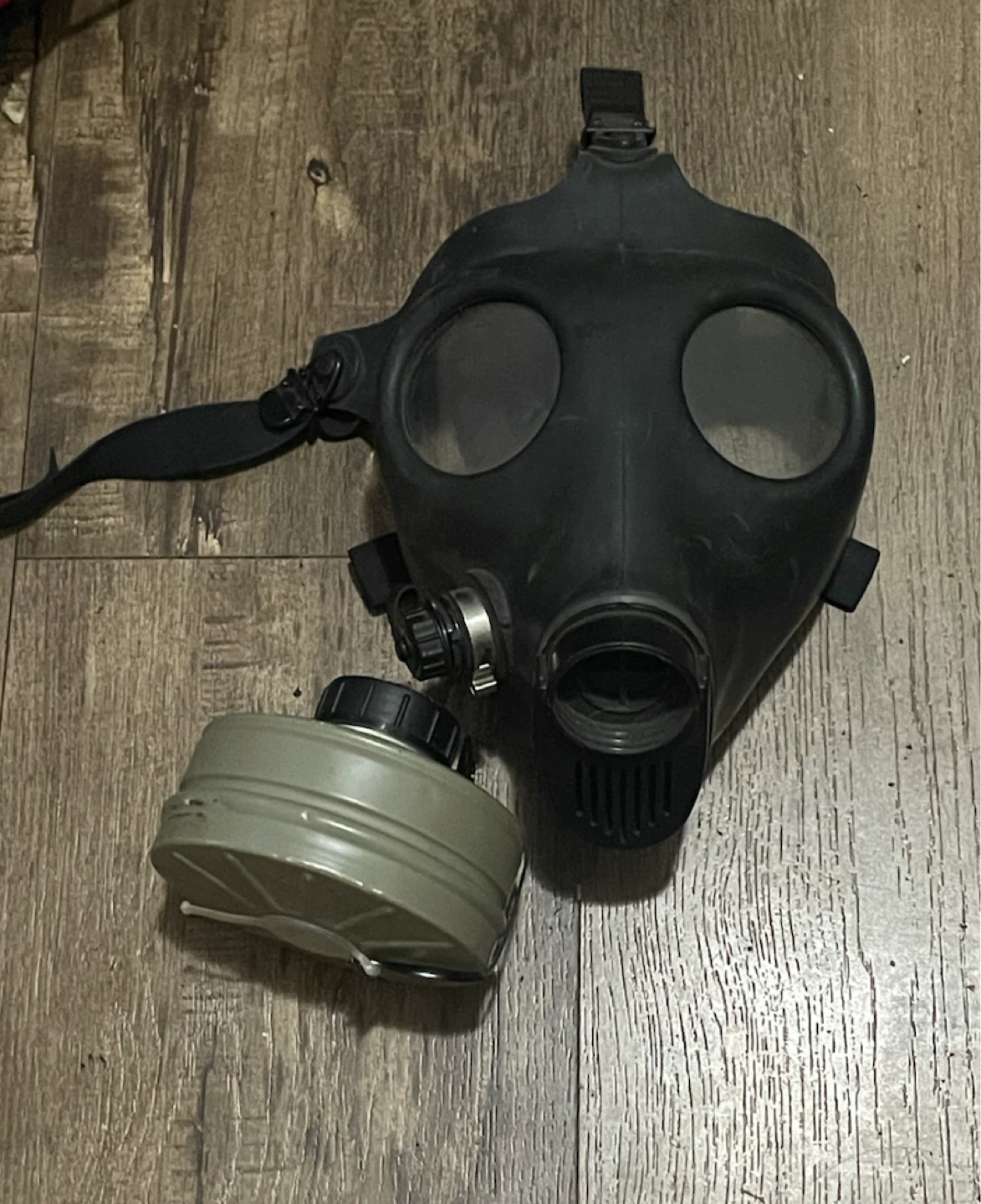 Black Gas Mask with Filter