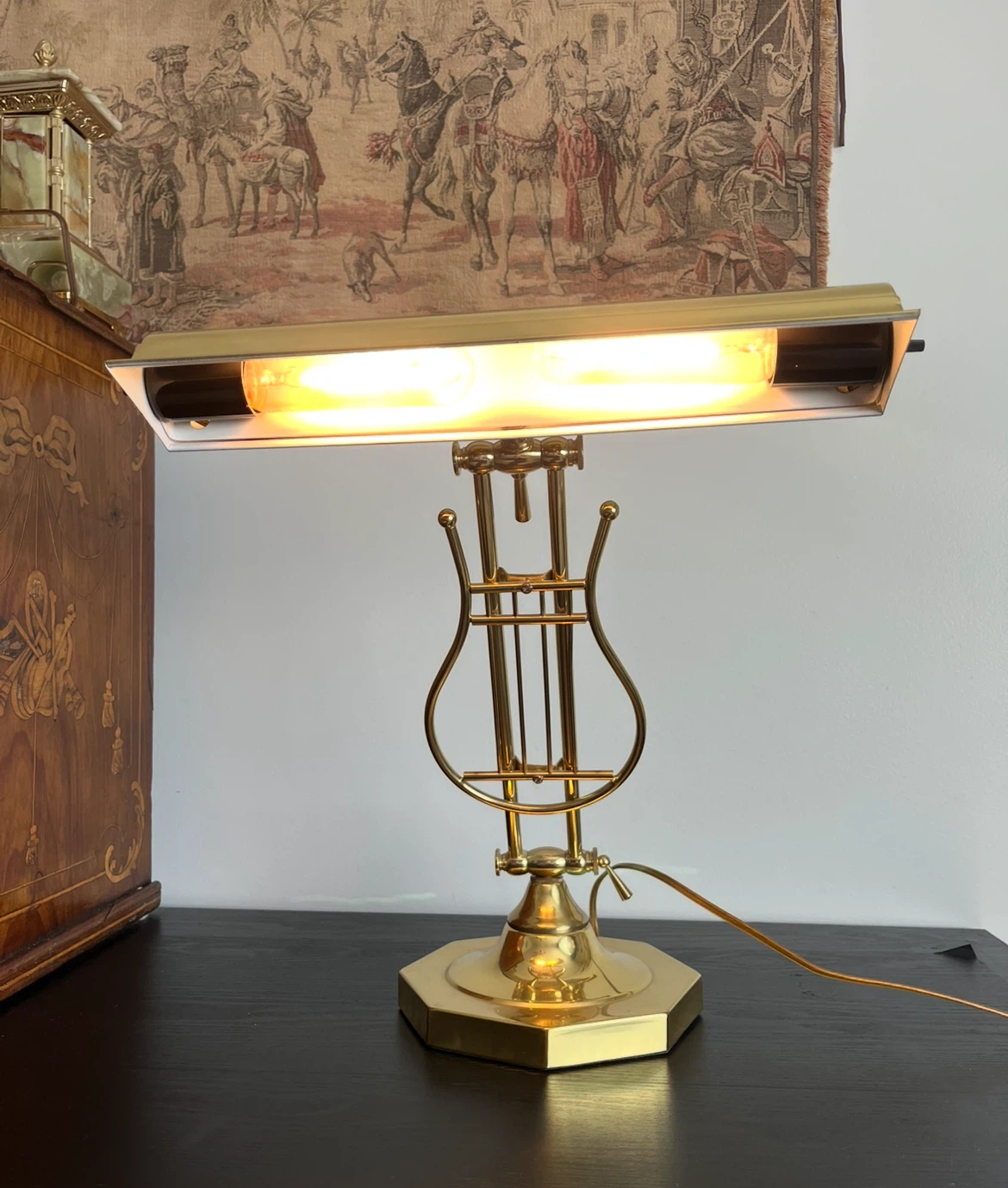 Vintage Brass Harp Piano Lamp - photo 5