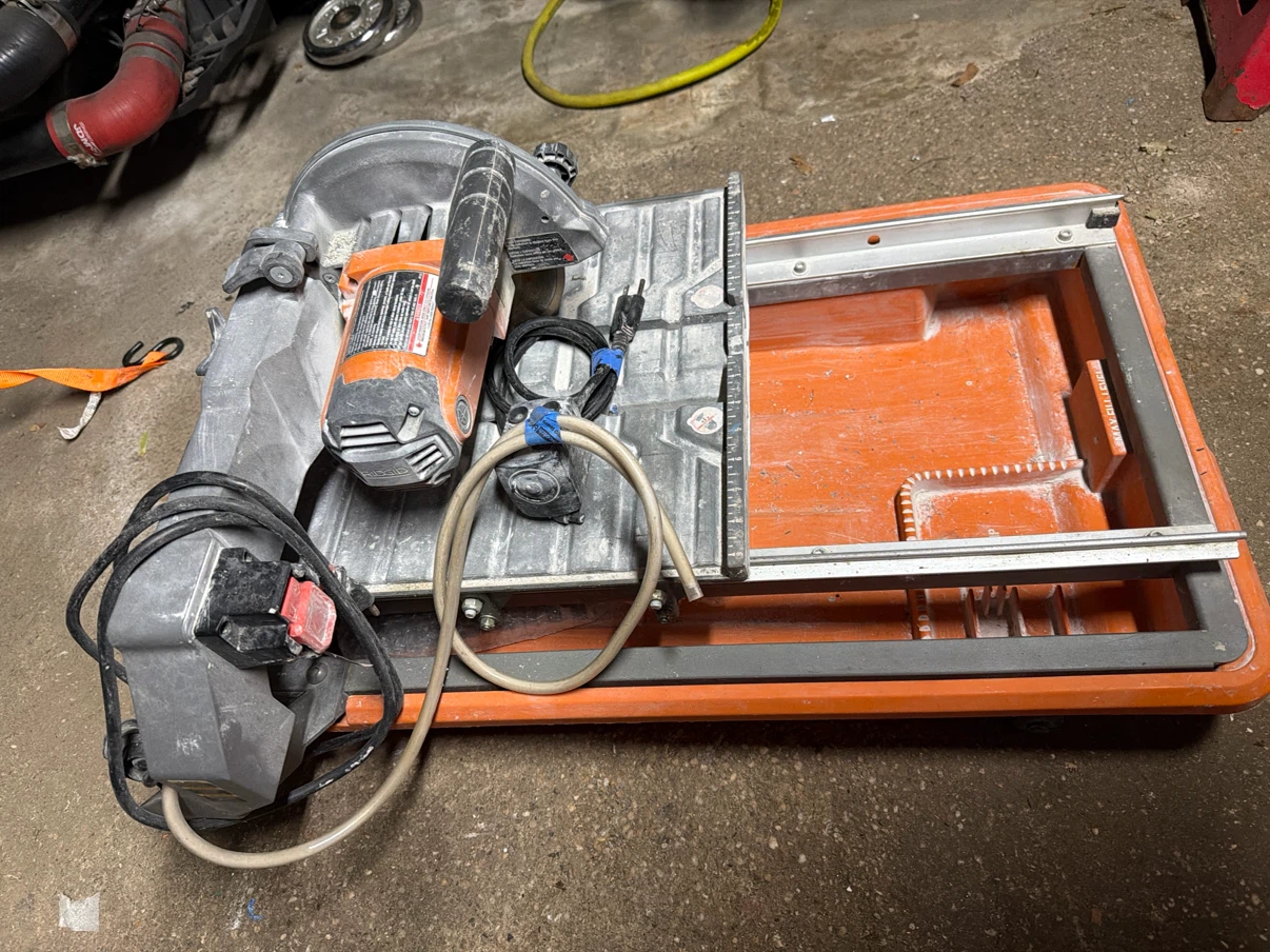 Ridgid Tile Saw - photo 2