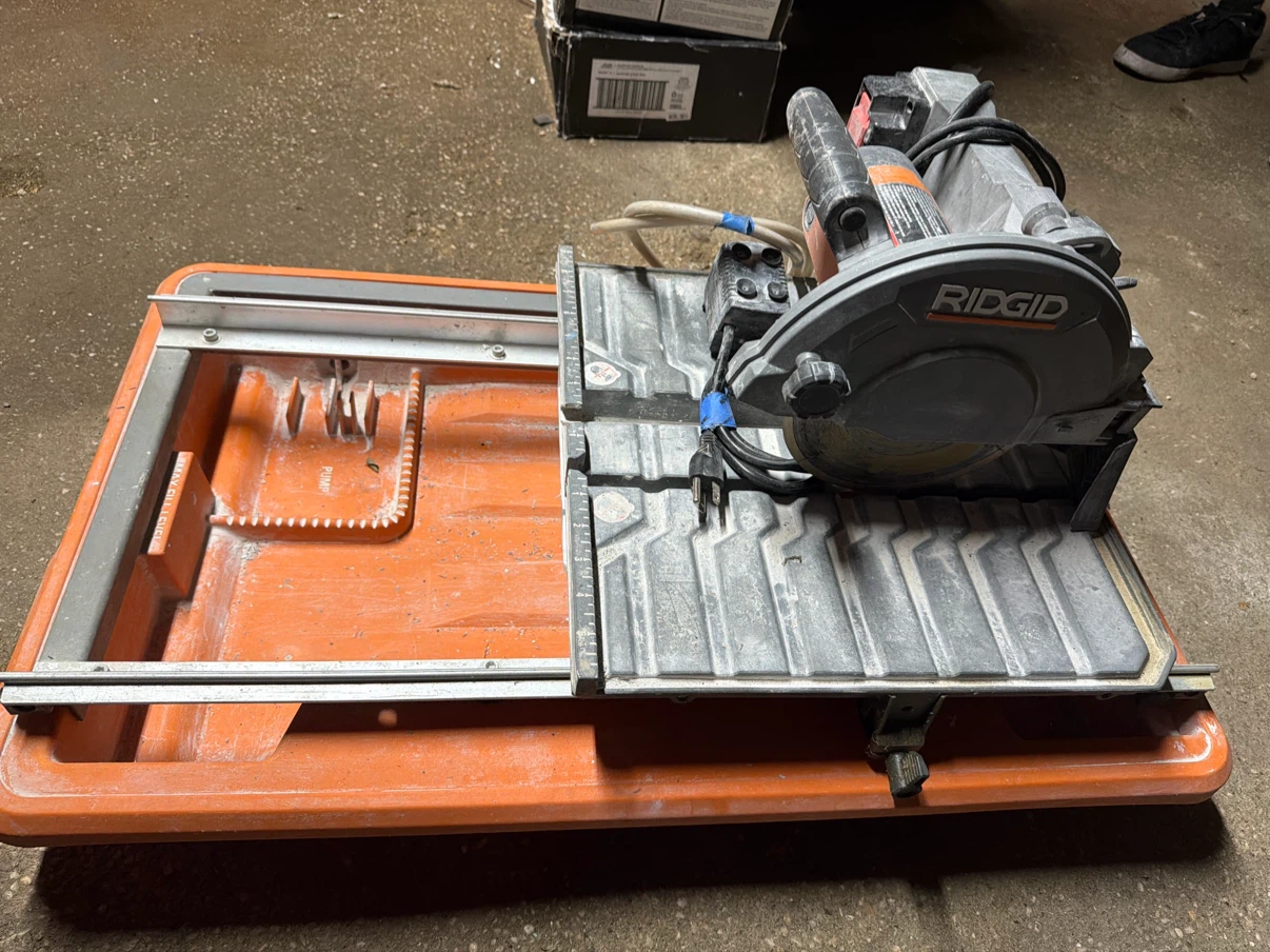 Ridgid Tile Saw - photo 3
