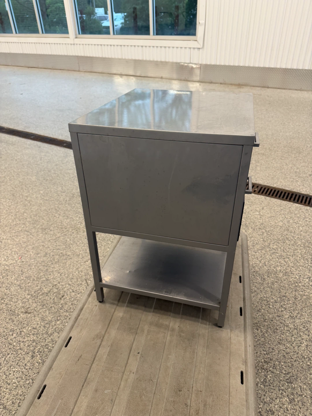 Metal Cabinet with Two Drawers - photo 2